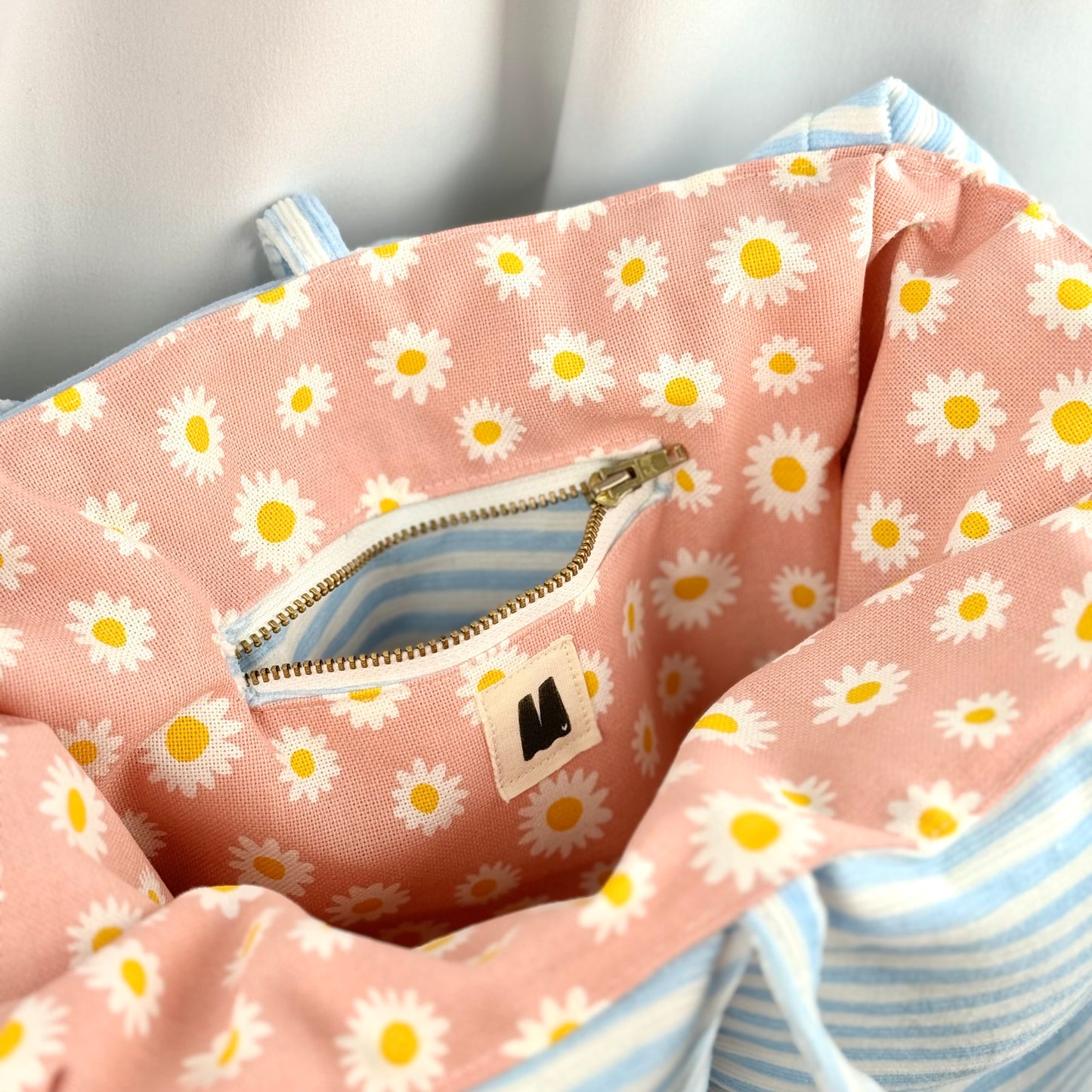 Cloud Puffy Bag