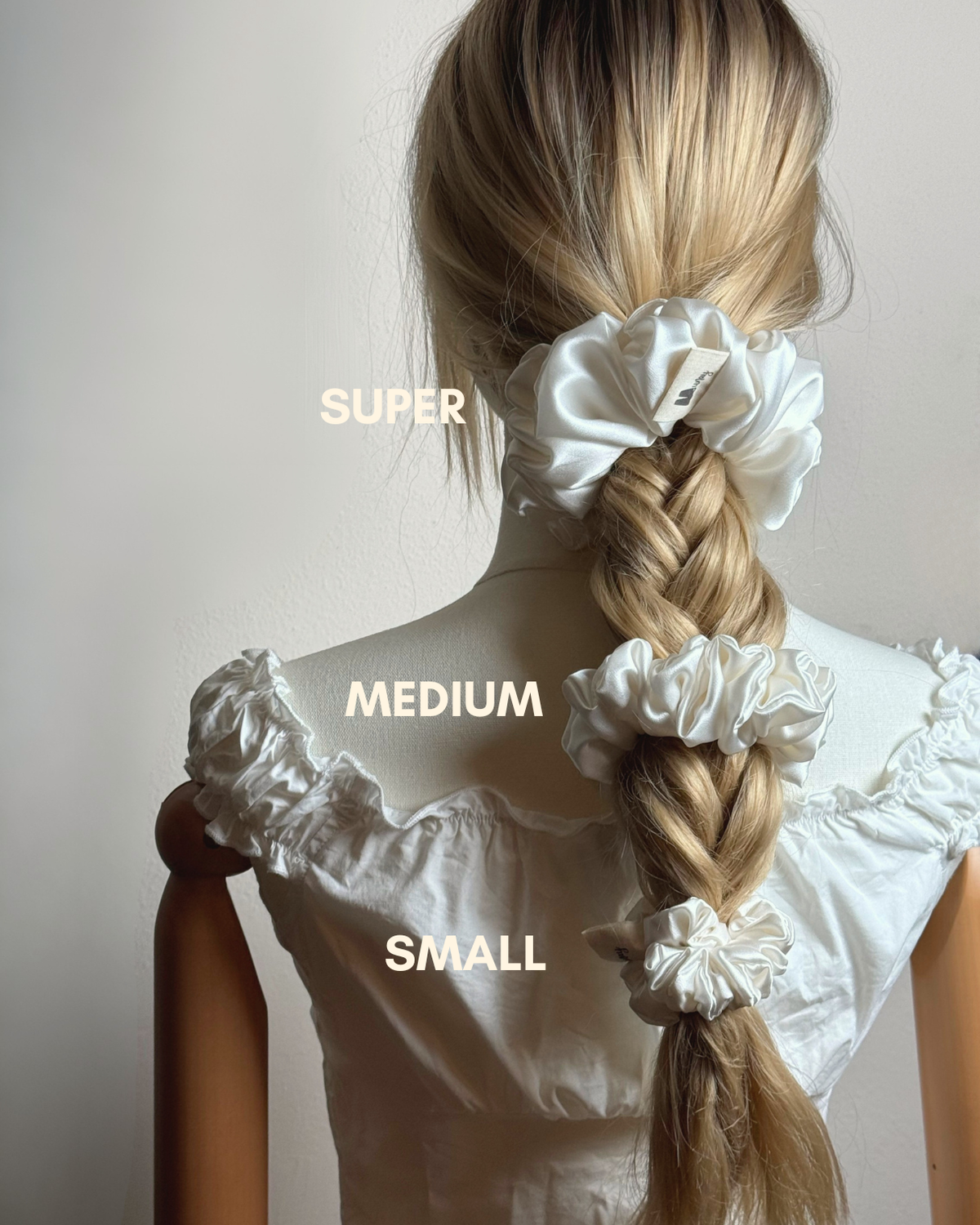 Perla – Scrunchie Super bianco perla in raso di seta