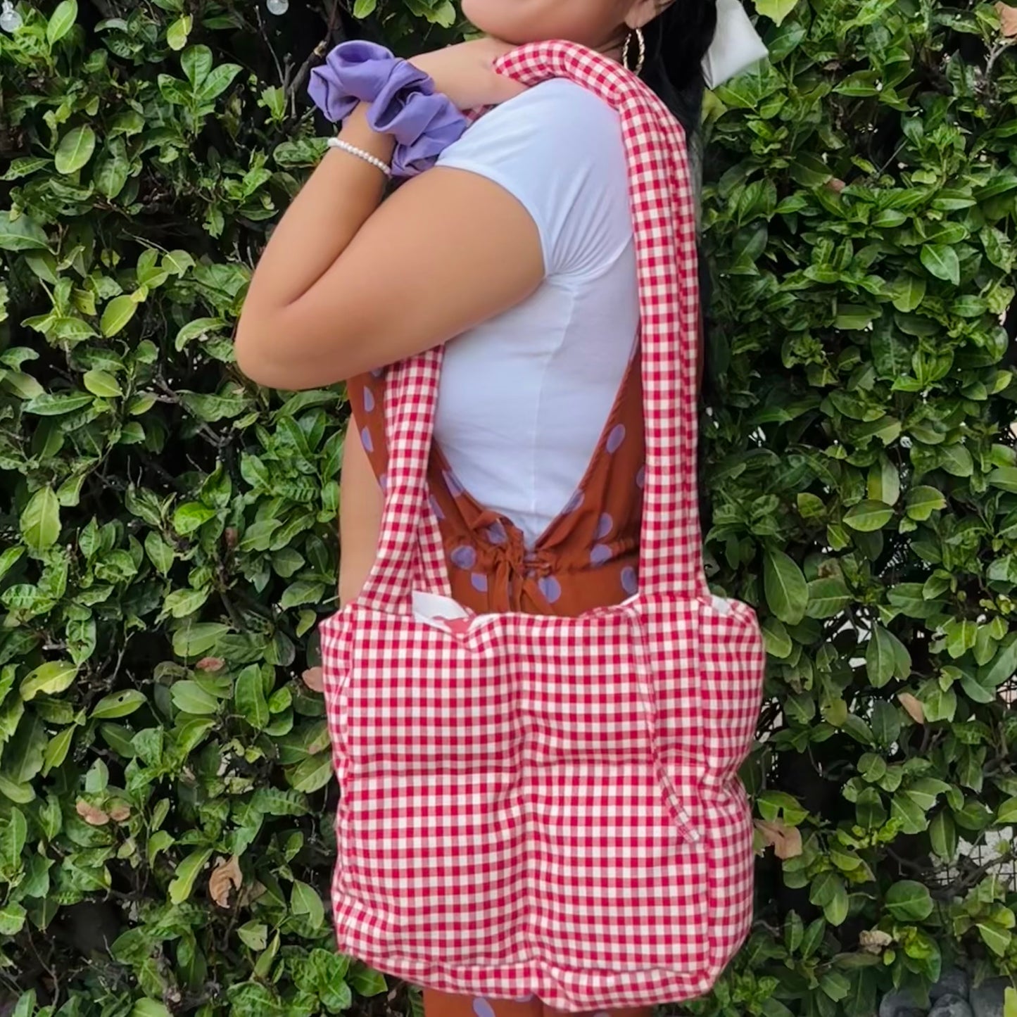 Red Picnic Puffy Bag