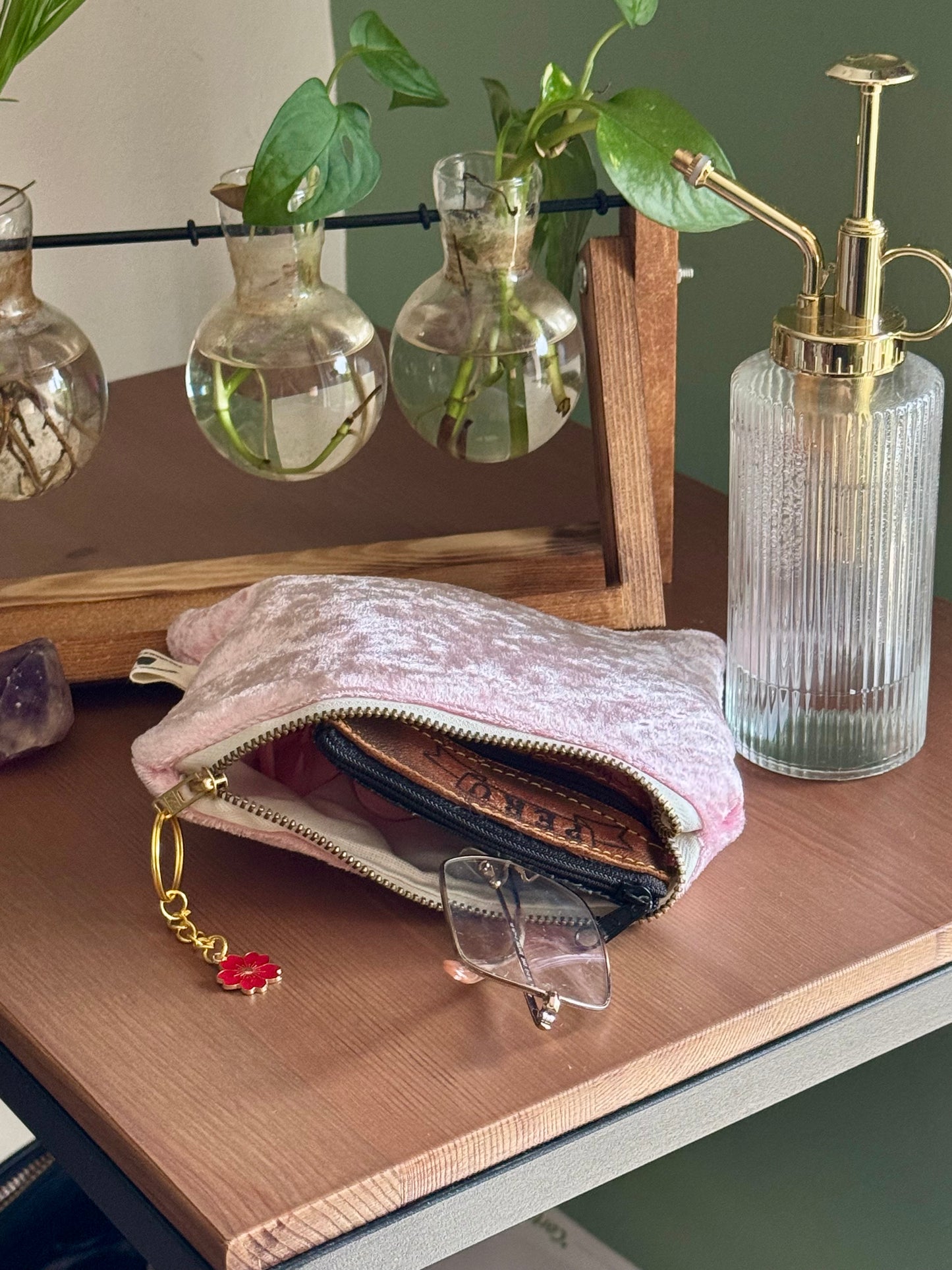 Mystery bundle Wallet + Scrunchie
