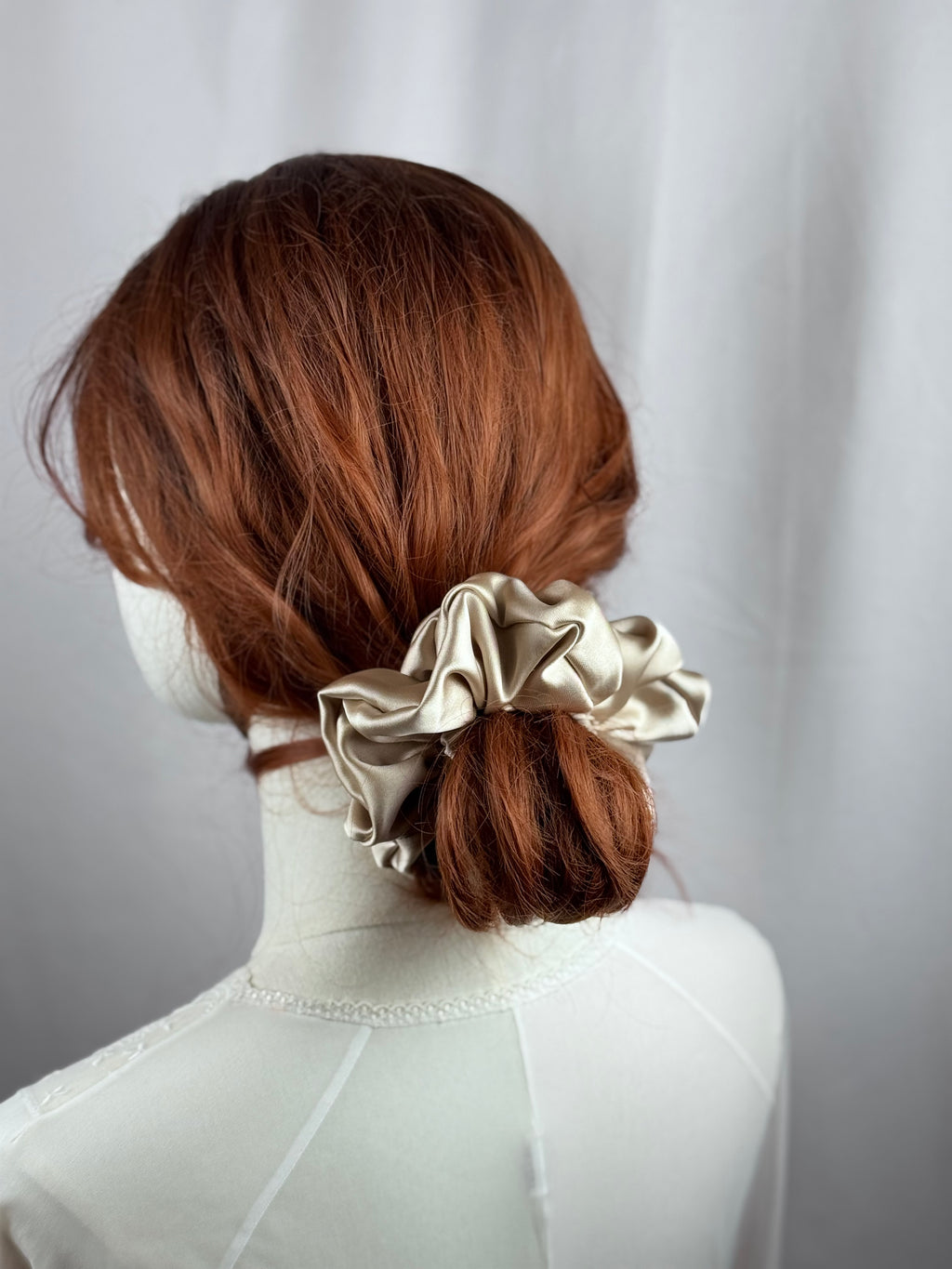 Scrunchie Aura