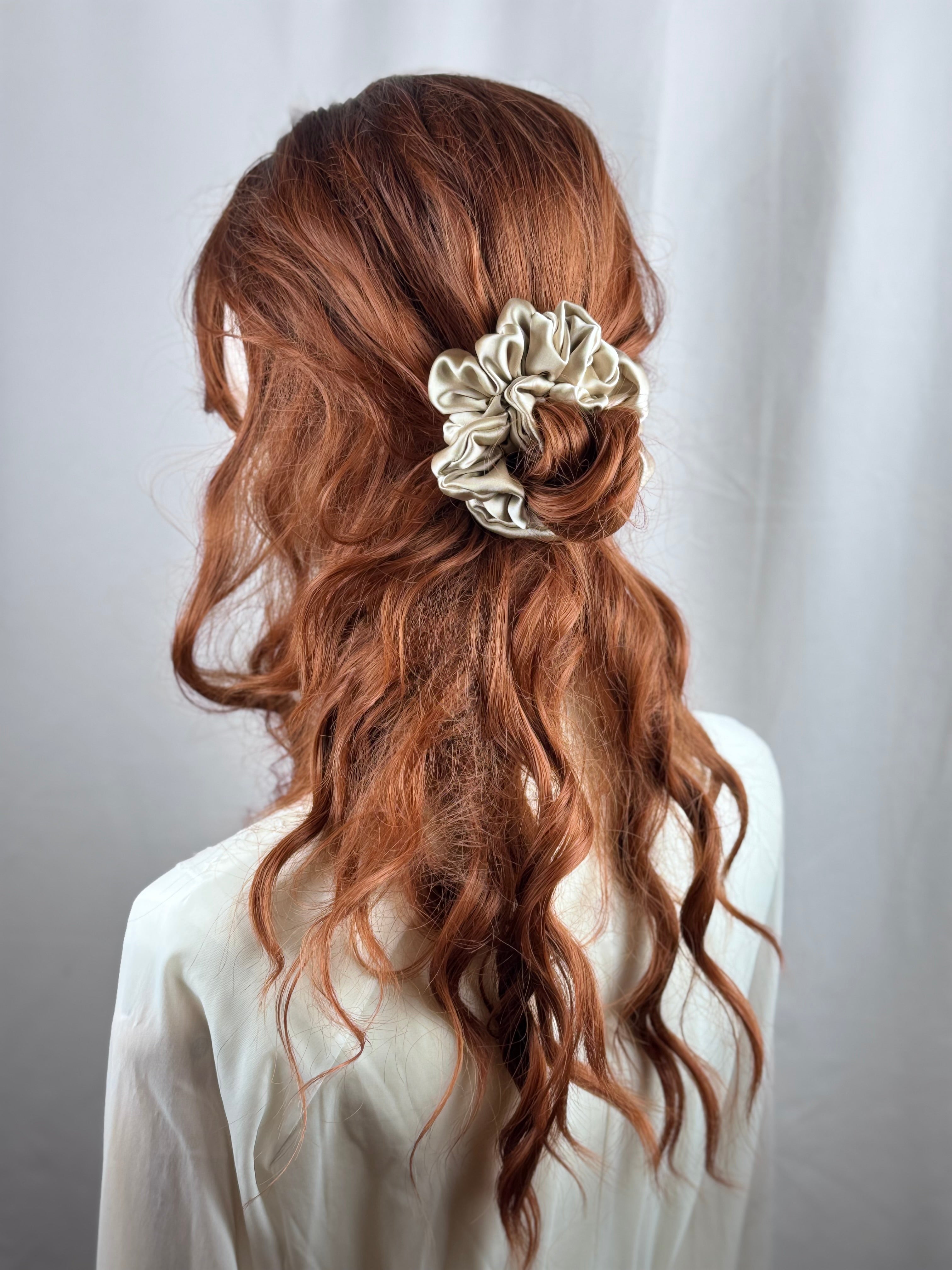 Scrunchie Aura